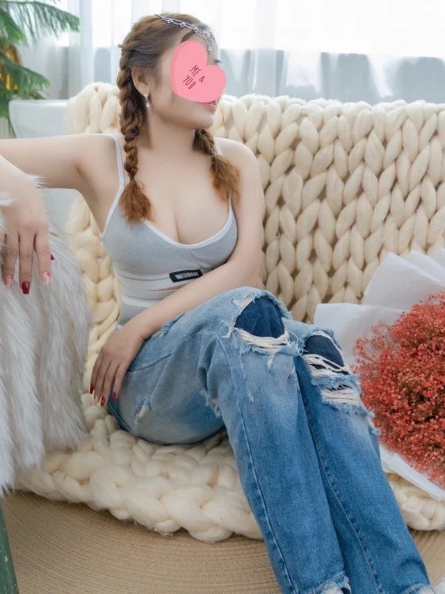 Gái gọi bình phước Minh Ánh múp dâm đĩ (1).jpg